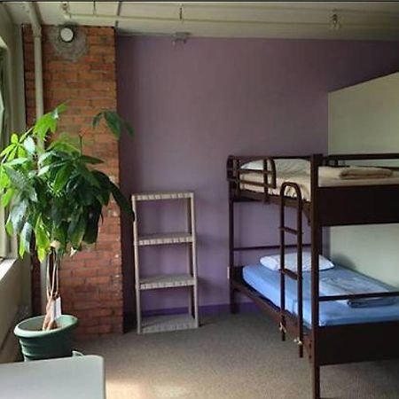 The Burlington Hostel ภายนอก รูปภาพ