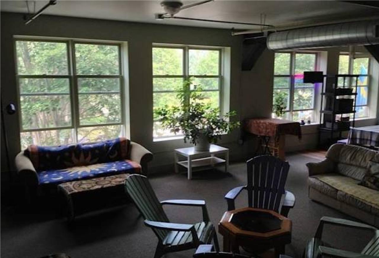 The Burlington Hostel ภายนอก รูปภาพ