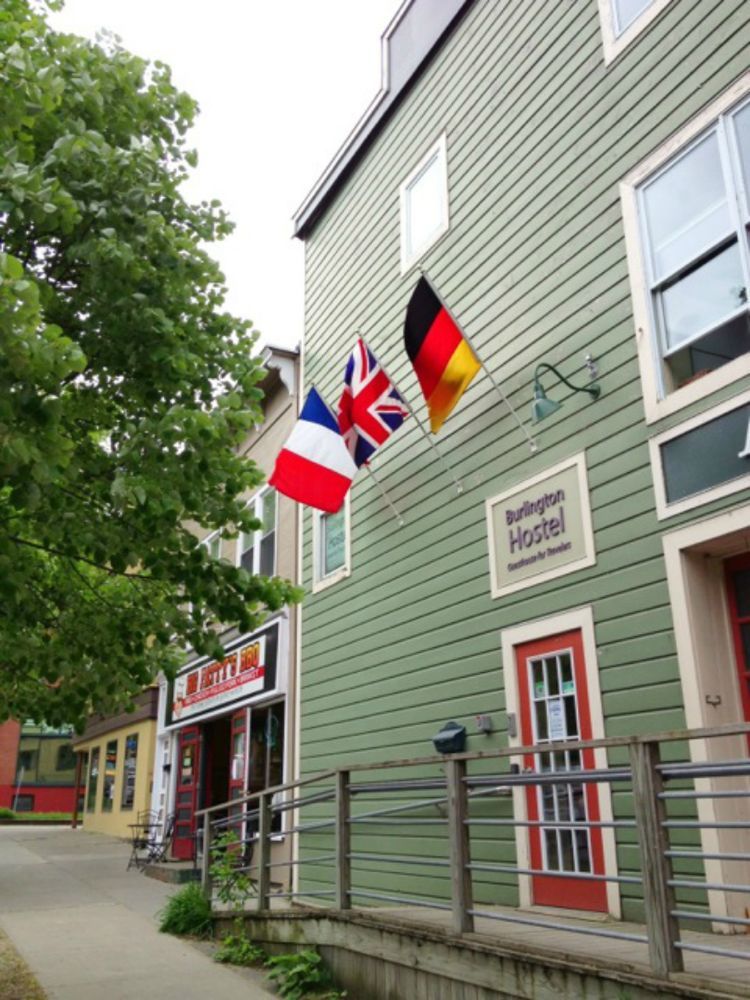 The Burlington Hostel ภายนอก รูปภาพ